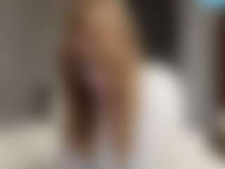 Live cam show with RubyeHieber - Blue Eyes on instabang