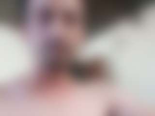 sahiner428's Live Sex Cam Show