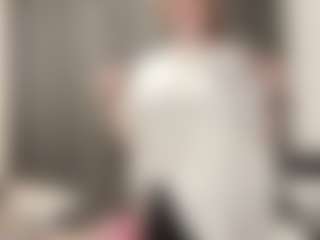 Live cam show with Marry - College on Gym Cam Girls