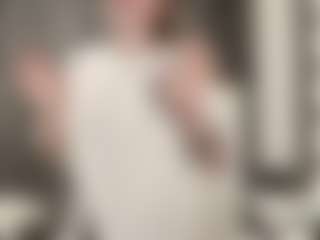 Live cam show with Marry - College Mature on Gym Cam Girls
