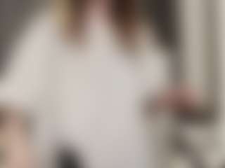 Live cam show with Marry - Thin on AdultVida.com