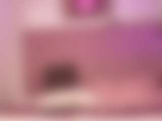 Live cam show with victoriaford - Average on Camsoda