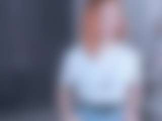 Live cam show with EvitaJustice - New Bedroom on xheatlive.com