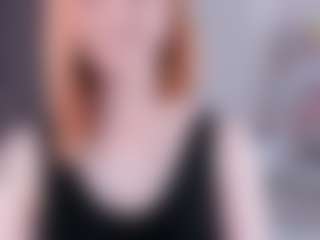 Live cam show with EvitaJustice - Red Hair Teen (18+) on live18s.com