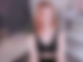 Live cam show with EvitaJustice - Red Hair Young Adult on Milfs Live