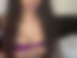 Live cam show with HazelKurrency - Black Blowjob on crypto-cams