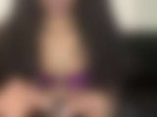 HazelKurrency's Live Sex Cam Show
