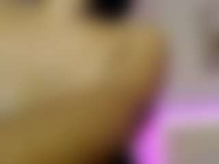 NoirKare's Live Sex Cam Show