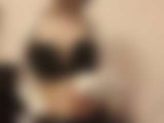 Live cam show with Mia - Yoga on CamSodaAdn