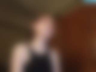 KimberleeTa's Live Sex Cam Show
