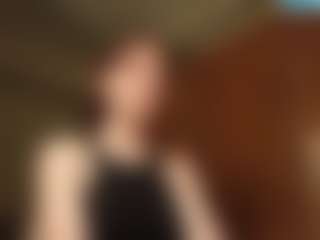 KimberleeTa's Live Sex Cam Show