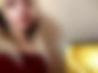 Selena's Live Sex Cam Show