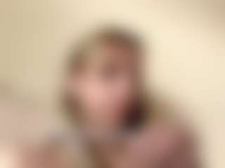 Live cam show with Selena - Tease on Camsoda