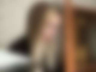 Show live cam dengan Selena - Cute di Camsoda