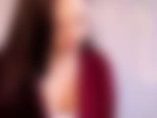 Live cam show with SavannahQuirino - Ahegao on Livezox