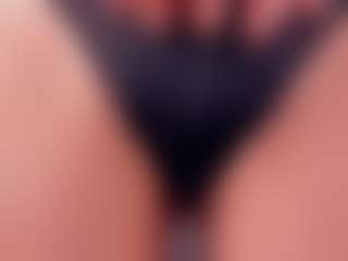 Live cam show with MilaSupaHot - Brown Hair on Fling VIP Chat