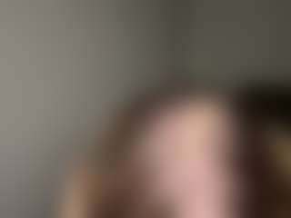 Live cam show with Bella - Blonde Hair College on Cam Slut
