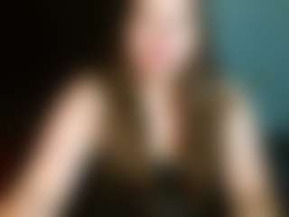 Live cam show with Salome-john - New Lovense on TeamSkeetLive