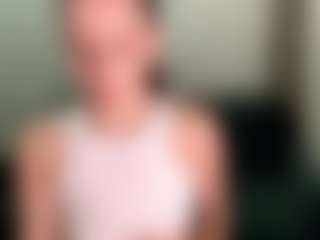 ToshiaKlemencic's Live Sex Cam Show