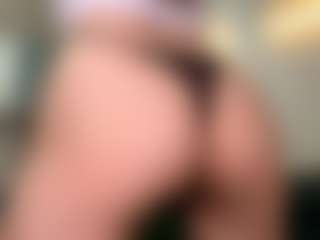 Live cam show with ToshiaKlemencic - Amateur on makecum.org