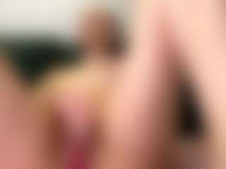Live cam show with ToshiaKlemencic - Muscle on testsause.com