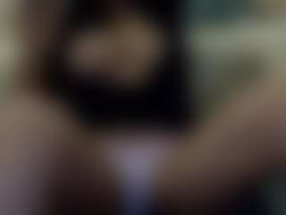 Live cam show with anitalinda - Body Massage on Camsoda