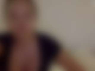 Live cam show with anitalinda - Colombian on Milfs Live | united kingdom