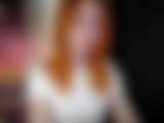 Live cam show with Ariana - Small Tits on xblisslive.com