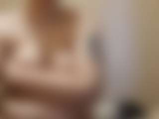 Live cam show with CathyGeffken - Skinny White on Camsoda | united kingdom