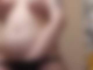 Live cam show with CathyGeffken - Nipple Piercings on crypto-cams