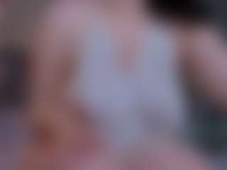 HottyAlba's Live Sex Cam Show