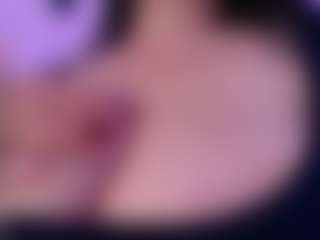 Live cam show with Paris-Harper - New Blowjob on Camsoda