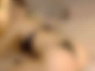Live cam show with Stefymoore7 - Bedroom on Camsoda