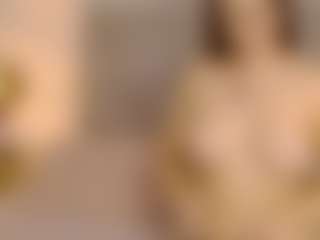 Live cam show with Stefymoore7 - Deepthroat on Camsoda