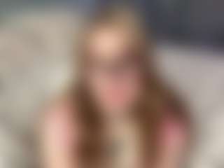 Live cam show with VeliaCaricofe - Blonde Hair College on xblisslive.com