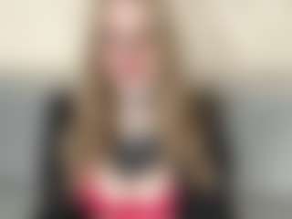 Live cam show with VeliaCaricofe - Blonde Hair College on Soda Cam