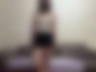 EmiliaGiottonini's Live Sex Cam Show