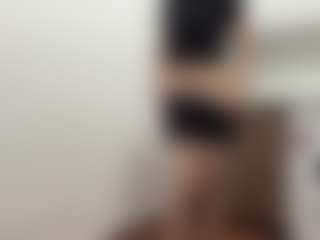EmiliaGiottonini's Live Sex Cam Show