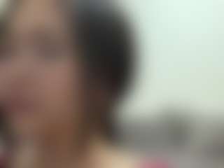 EmiliaGiottonini's Live Sex Cam Show