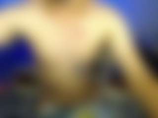 Live cam show with Ethan-savage - Beardy on Gym Cam Girls
