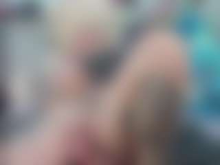 maya-888888's Live Sex Cam Show