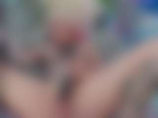 Live cam show with maya-888888 - Brown Eyes Blonde Hair on madthumbs