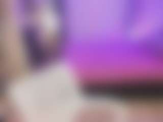 Live cam show with MiaWant - Thin on Camsoda