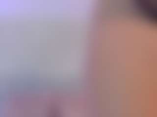 Live cam show with Alaiah-Lopez - Fingering Latina on AdultVida.com | colombia