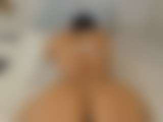 Alaiah-Lopez's Live Sex Cam Show