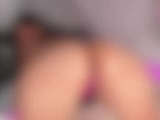 Live cam show with Ashley-Owenns - BBW College on sexylive.show