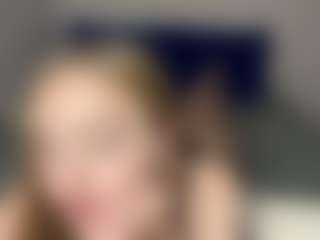 Live cam show with AvaNova - Genital Piercings on Soda Cam