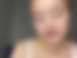 Live cam show with AvaNova - Athletic Shaved Pussy on googirlz