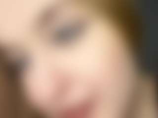 Live cam show with AvaNova - Blonde Hair on alttransgirls