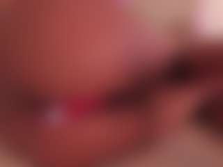 Live cam show with Mena-Rossi - Average on Camsoda